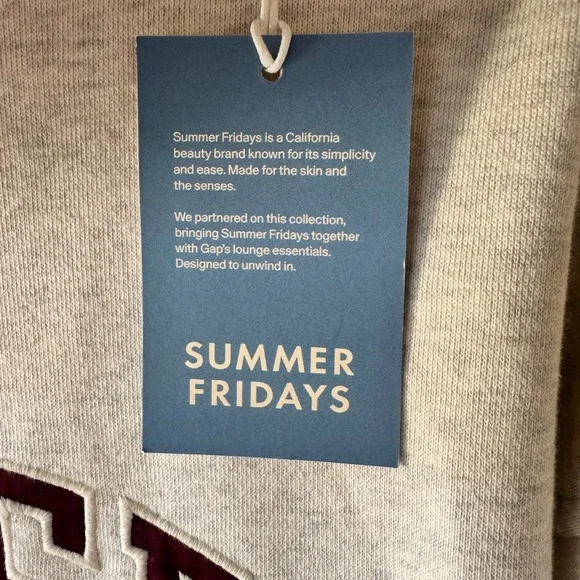 GAP Cream Hoodie with Blue Tag - Picture 4 of 5